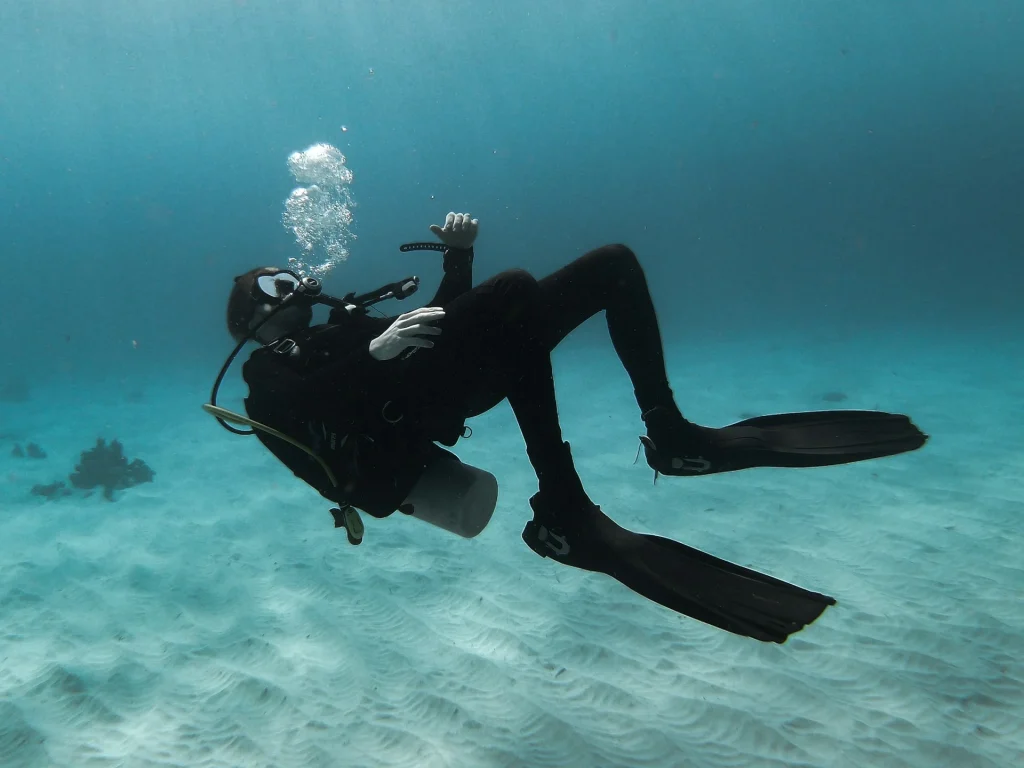 diver-Top 5 Mistakes Beginner Scuba Divers Make